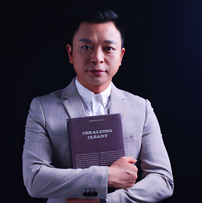 爱燃情感联合创始人,高级婚姻情感咨询师,实战派两性关系心理导师